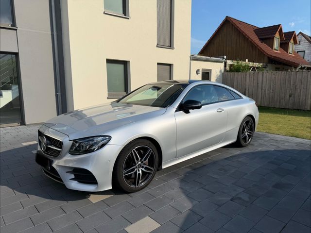 MERCEDES-BENZ Coupé AMG Line | Night-Paket | Pano | Distronic 