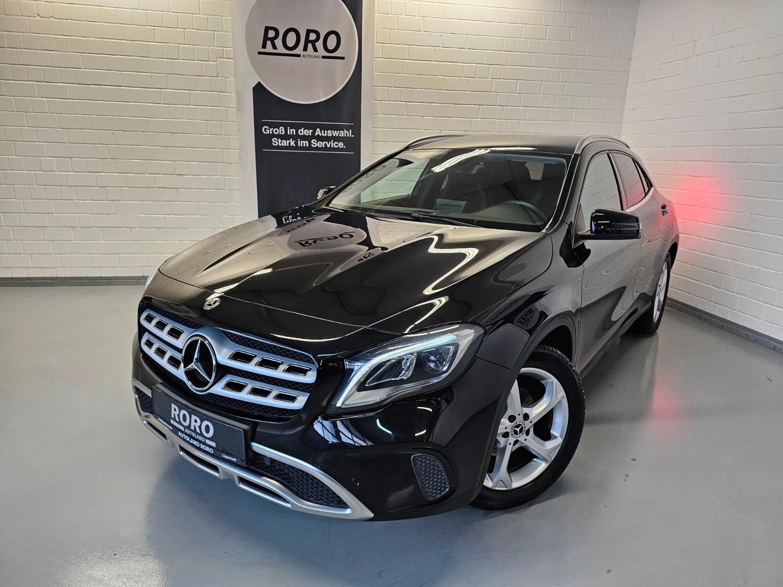 Mercedes-Benz GLA 200 Urban + LED/Navi/4Season/Klima/Teilleder