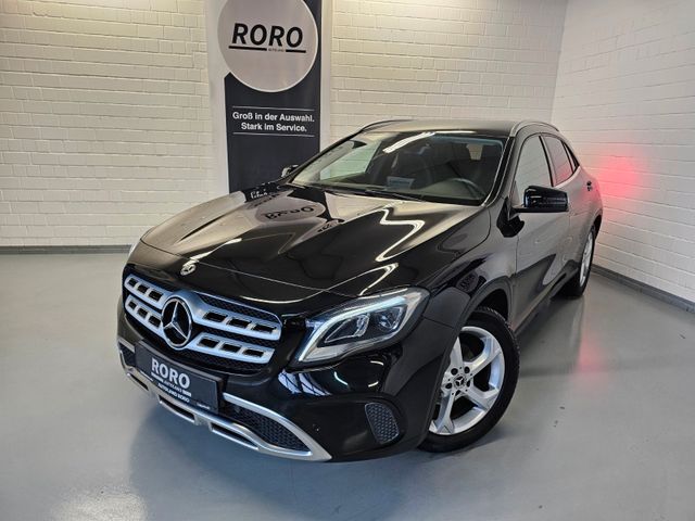 MERCEDES-BENZ GLA 200 Urban + LED/Navi/4Season/Klima/Teilleder