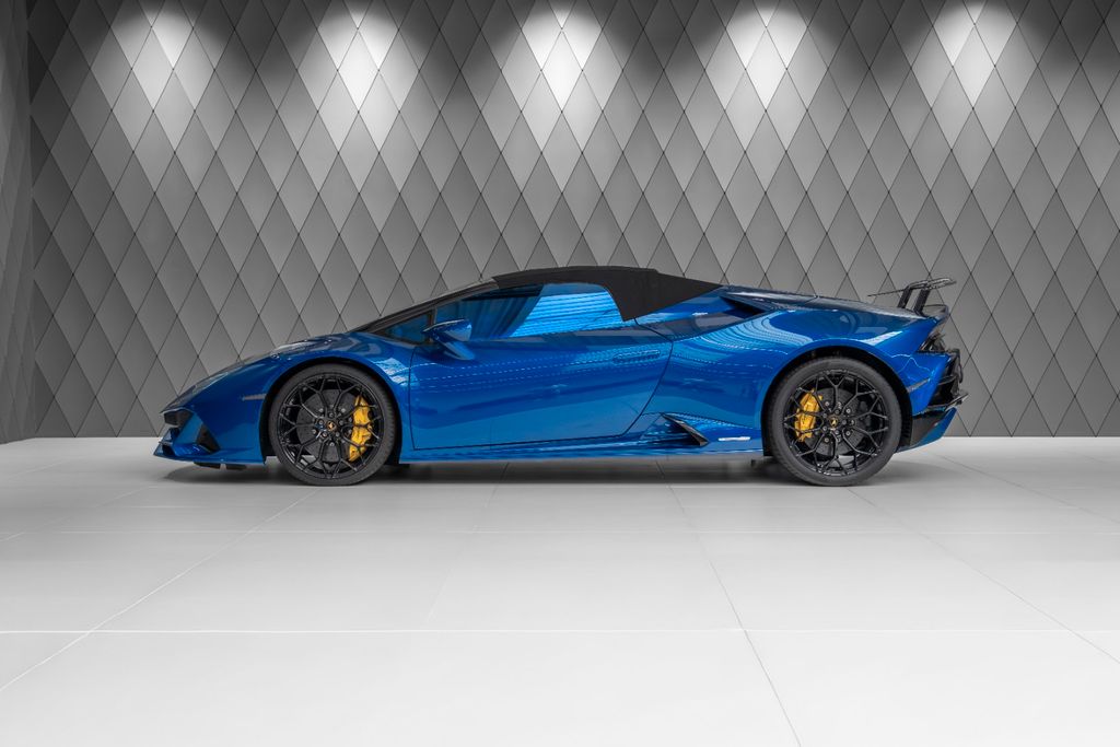 Huracán EVO Spyder BLU SIDERIS LIFT SENSONUM - Bild 4