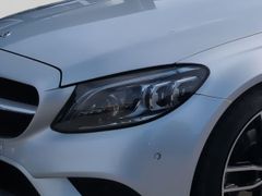 MERCEDES-BENZ C 220 d Coupe 9G-TRONIC/Ambiente/Burmester/Pano