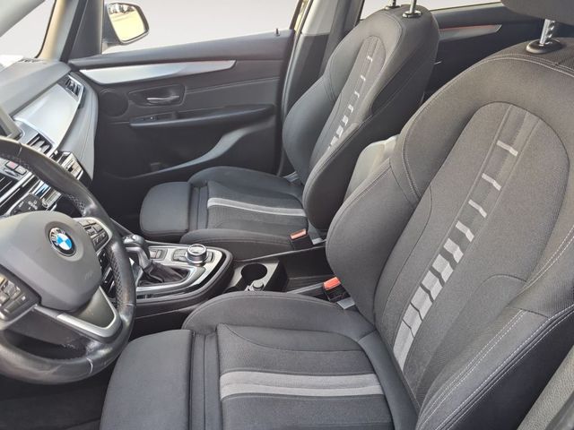 220i Active Tourer Aut. Sport Line