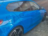 BMW 118i M Sport M Sport - BMW 118 mit Benzin-Antrieb: Schiebedach
