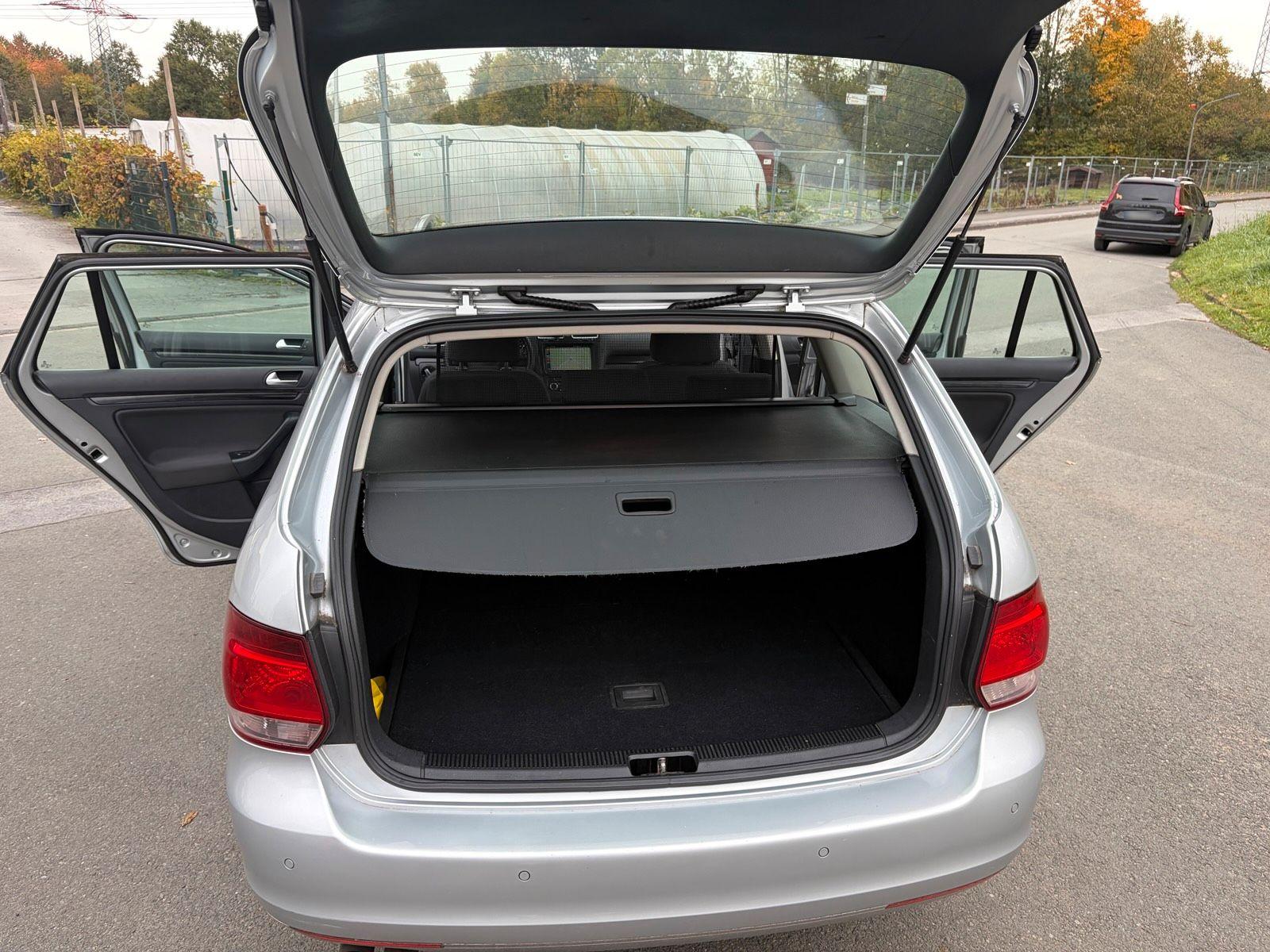 Volkswagen Golf 2010 — photo 10