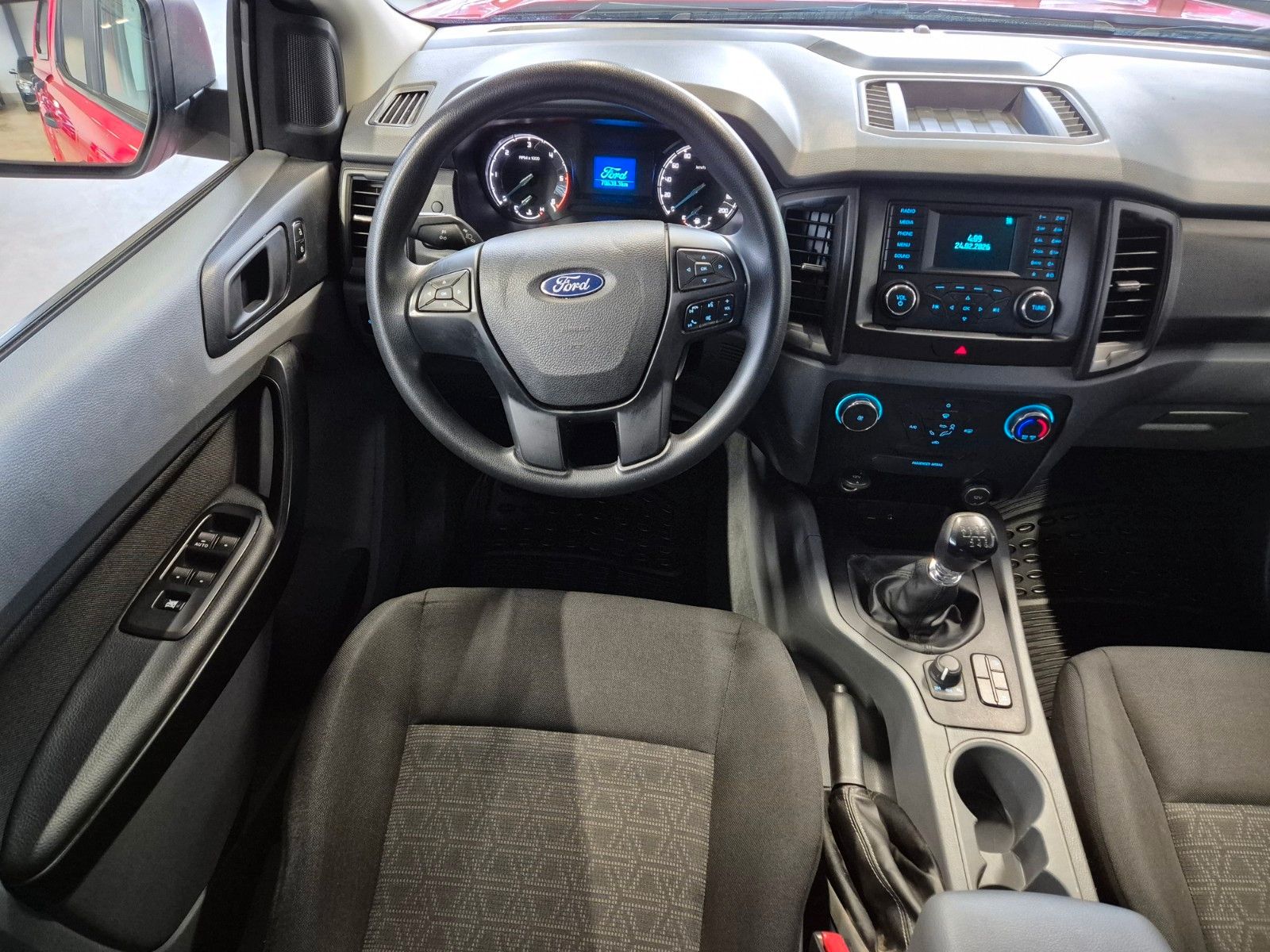 Ford RANGER XL 2.2TDCI DOKA 4x4 HARDTOP KLIMA AHK 3,5 foto 15
