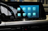 Volkswagen Golf VIII 1.0eTSI DSG Life StdHz Navi ACC Led
