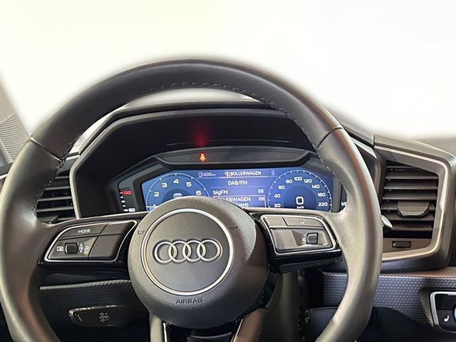 A1 Sportback 25 TFSI ADVANCED S TRONIC +PDC+SHZ+