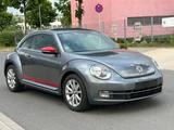 Volkswagen Beetle 1.2 TSI Lim. Club BMT Sport/Leder/Navi - Volkswagen Beetle in Düsseldorf