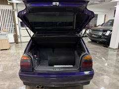 Fahrzeugabbildung Volkswagen Golf III 1.6 / 17" BBS Felgen Sportauspuff
