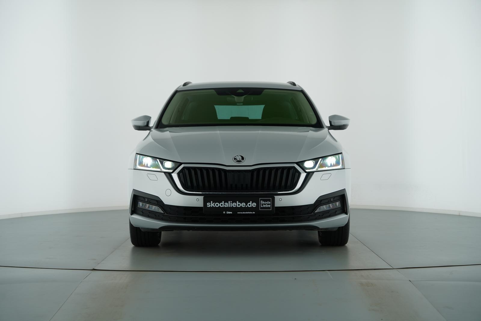 Skoda OCTAVIA C. CLEVER 1.5TSI DSG MATRIX-LED+MASSAGE
