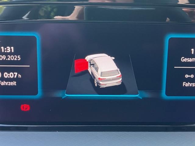 Volkswagen Golf VIII 1.5 TSI 85 kW Rush KLIMA LED ALU, миниатюра 12