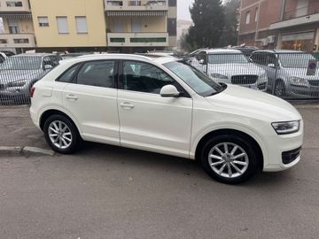 Audi Q3 - 6
