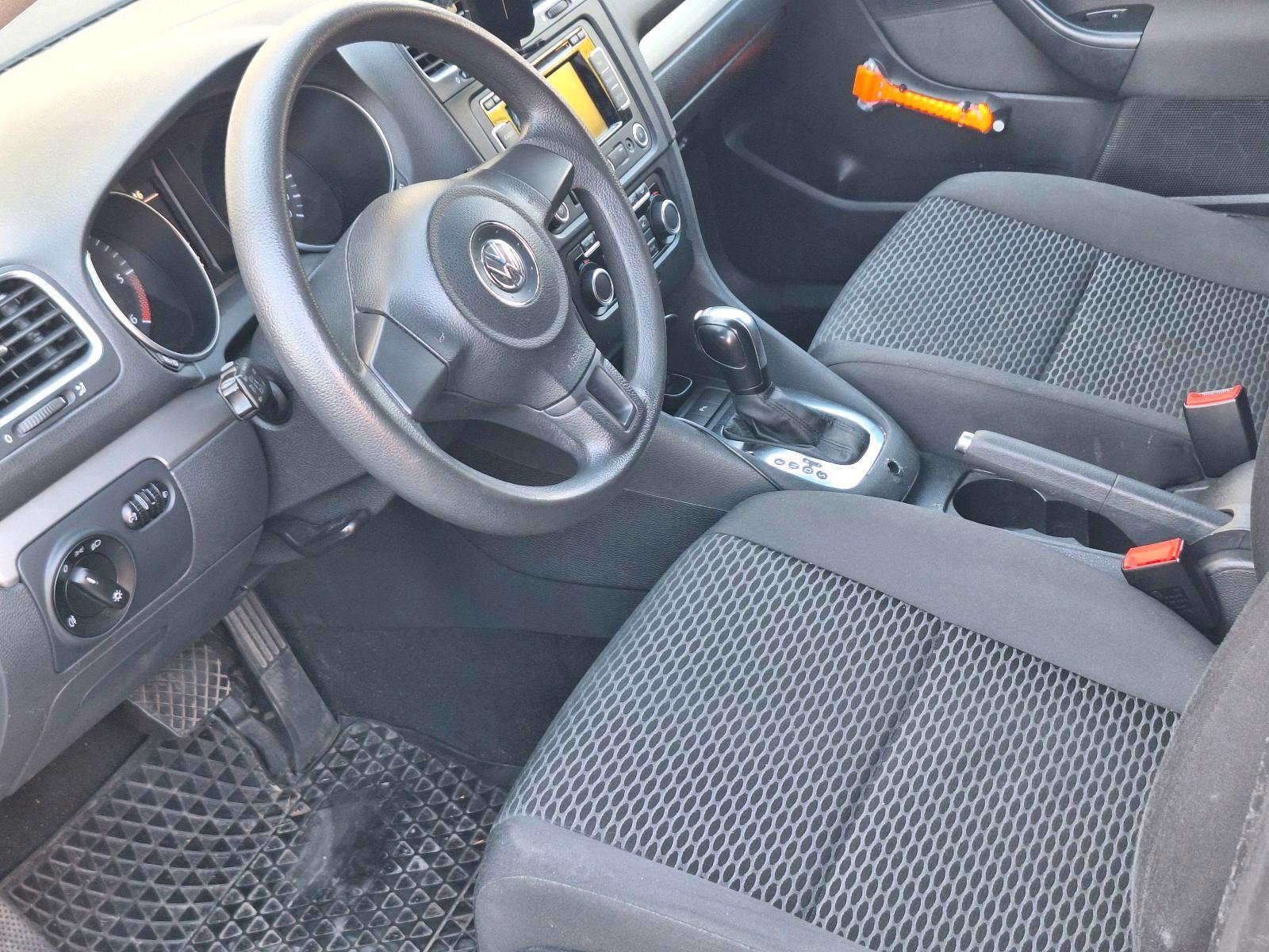 Volkswagen Golf 2012 — photo 11