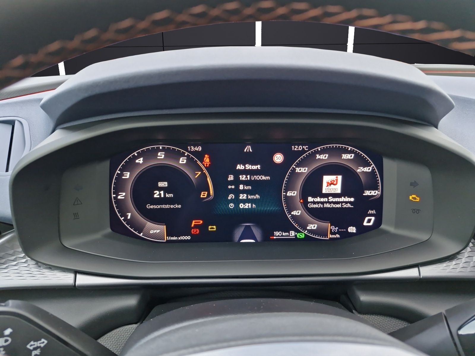 Fahrzeugabbildung CUPRA Terramar 1.5 eTSI 110 kW DSG KAMERA LED NAVI