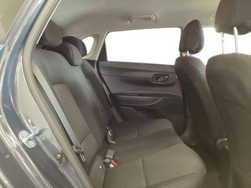 Hyundai i20 - 11