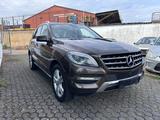 Mercedes-Benz *ML 350 CDI *BlueTec *Bi-Xenon *Schiebedach *360 - Mercedes-Benz ML 350 in Köln