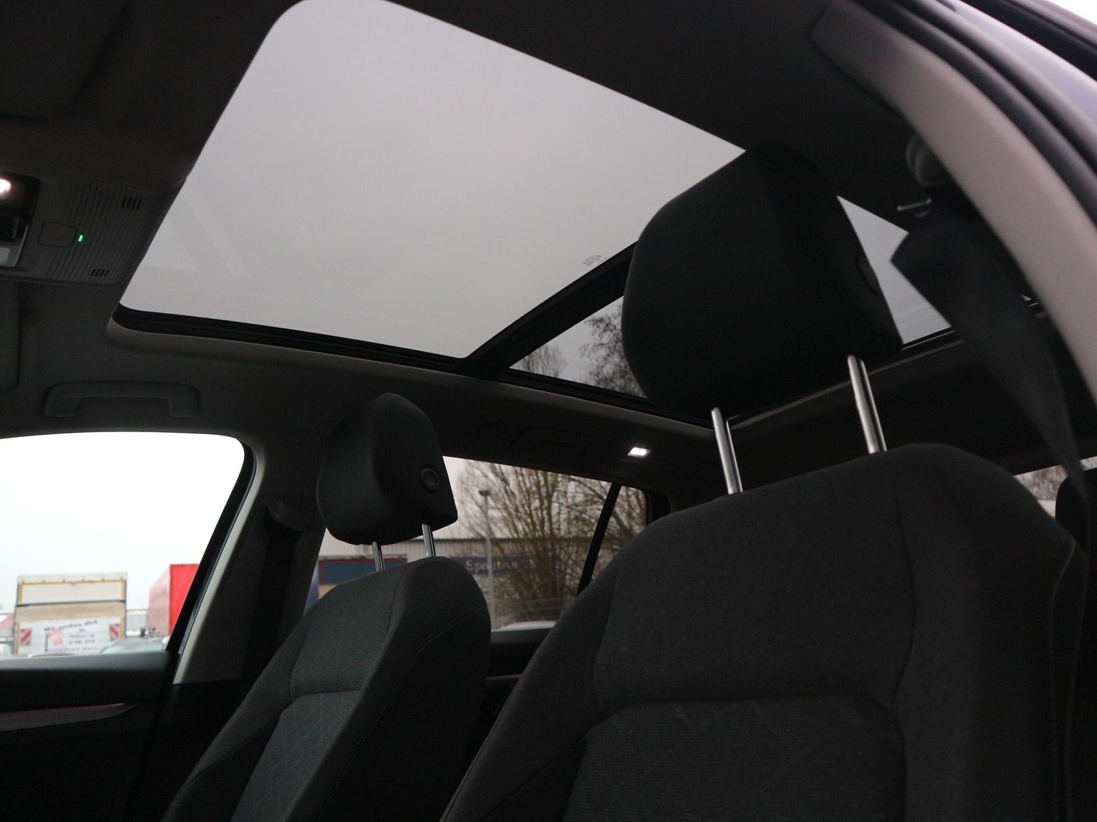 Volkswagen Golf - Bild 10