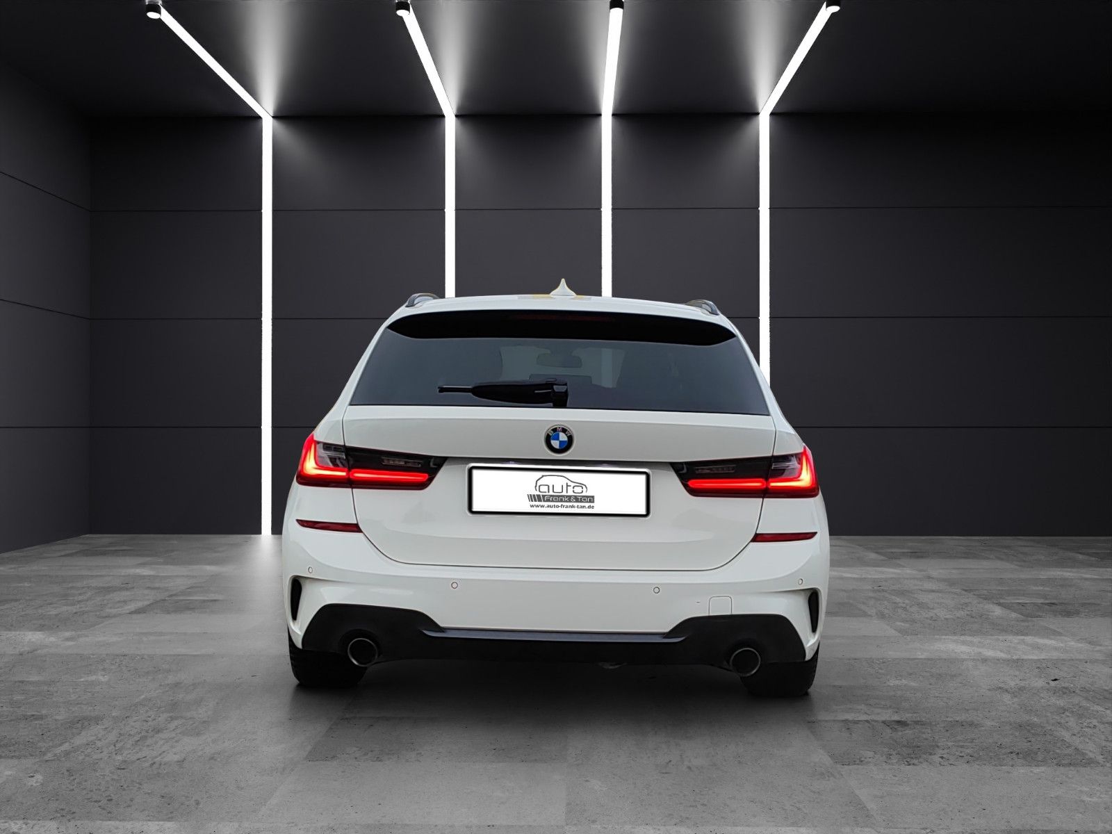 Fahrzeugabbildung BMW 330 d Touring xDrive M Sport/AHK/Hifi/Led/1.Hand