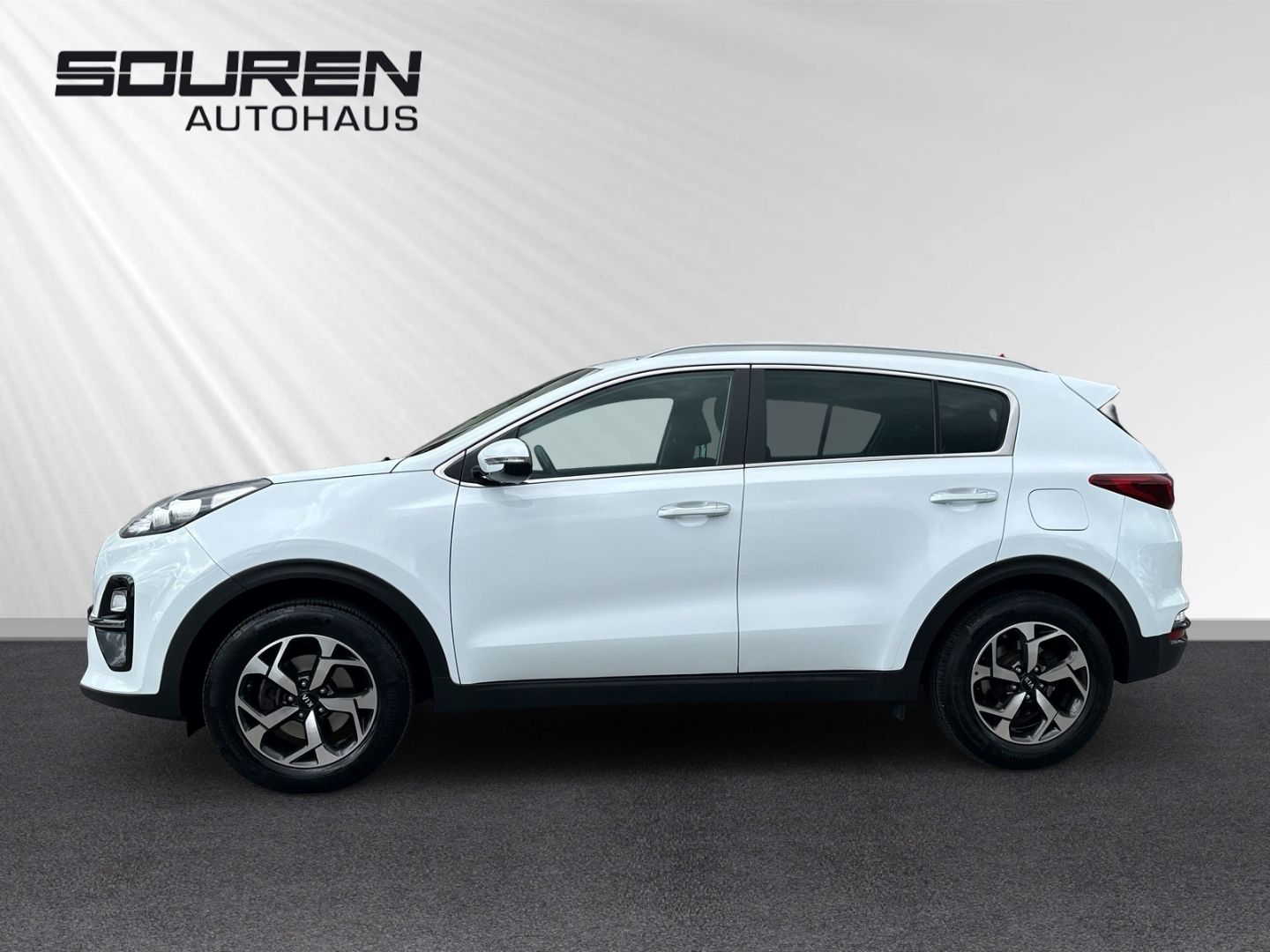Fahrzeugabbildung Kia Sportage 1.6 Dream Team 2WD +Navi+Mehrzonenklima