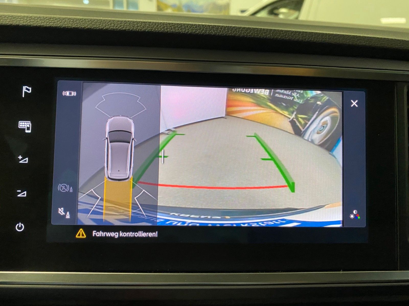 Fahrzeugabbildung SEAT Ateca 1.5 TSI 110kW FR DSG+AHK+ACC+VOLLLEDER+LED