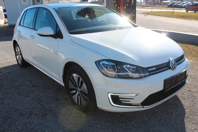 Volkswagen Golf VII Lim. e-Golf Mit Batter 136 Xen Nav Virt