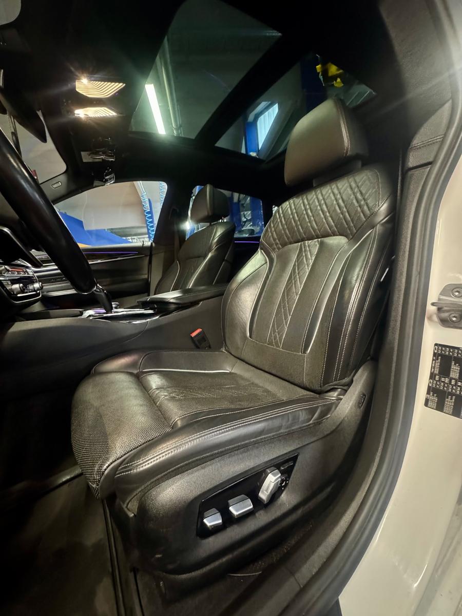 BMW  630i Gran Turismo -M Sport (Scheckheftgepflegt)