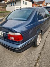 BMW E39 525d Facelift - BMW 525 aus 2001: D