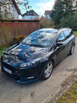 Ford Focus ST 2.0 Ecoboost 250Ps Checkheft... - Ford Fiesta: Kombi