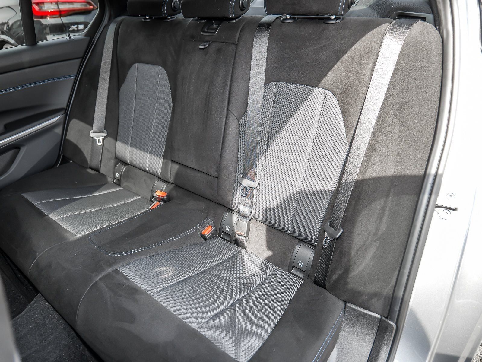 BMW 318 - Bild 18