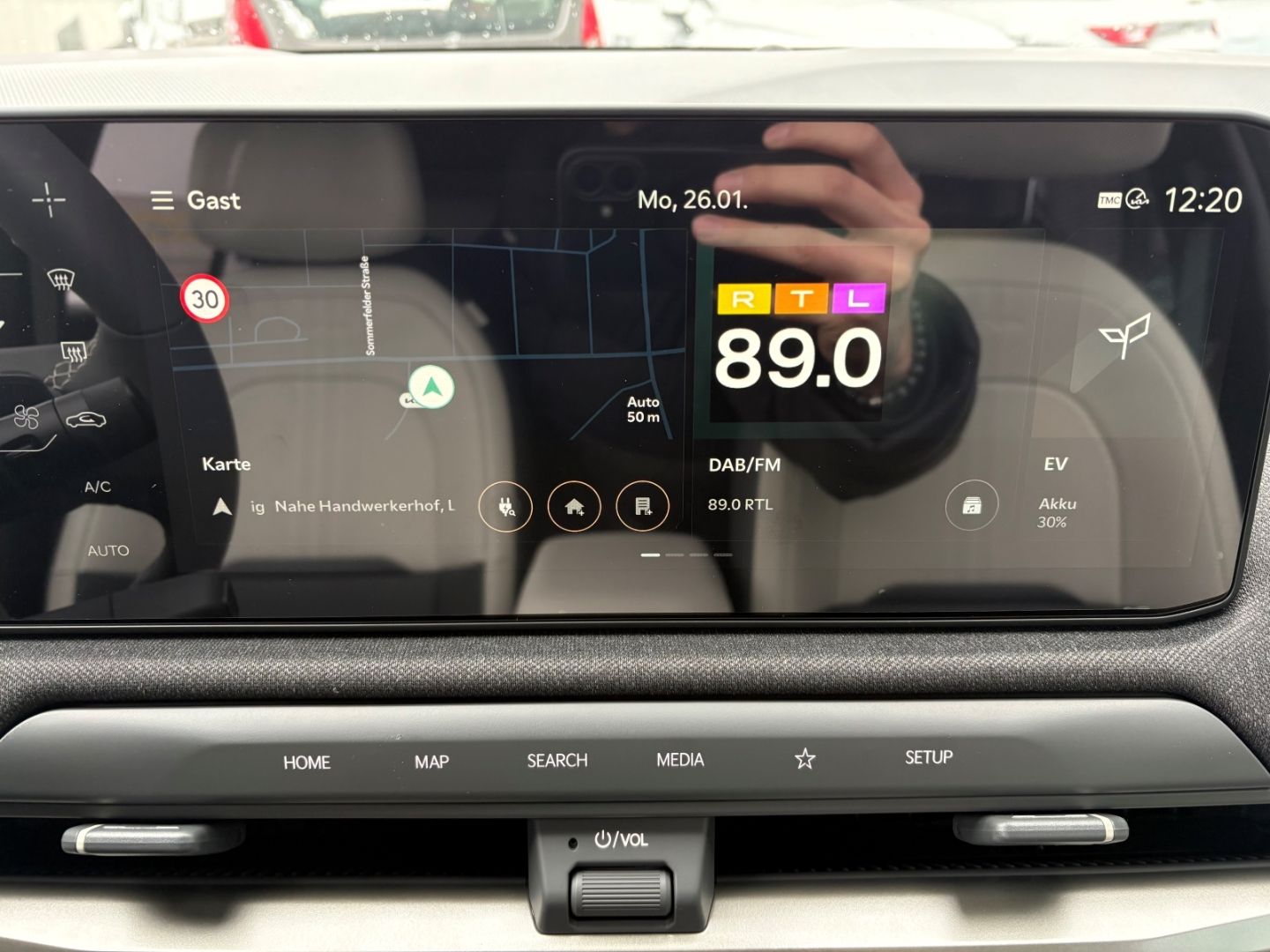 Fahrzeugabbildung Kia EV3 150 kW GT-line HUD Navi Leder Digitales Cock