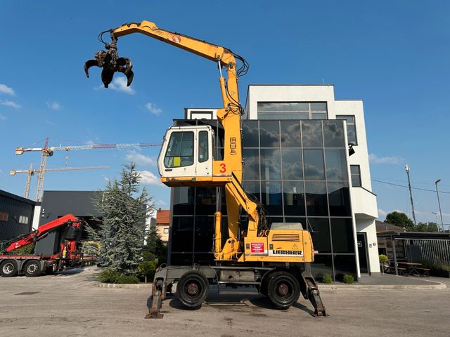 Liebherr A 904 UMSCHLAGBAGGER MIT GREIFER/POLYP HOCH KAB