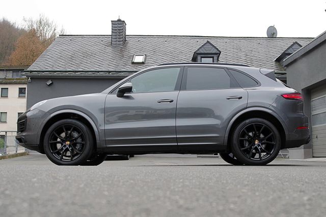 Porsche Cayenne S*Luft,Pano,14-W,SoftClose,BOSE,Standhz.