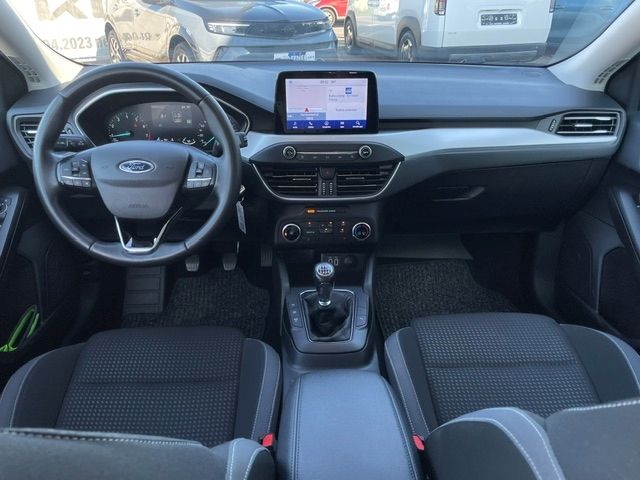 Fahrzeugabbildung Ford Focus Cool & Connect Kamera LED Navi PDC