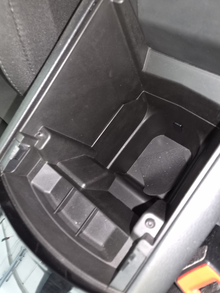 Fahrzeugabbildung Ford S-MAX Titanium / 1. HAND / NAVI / AHK /
