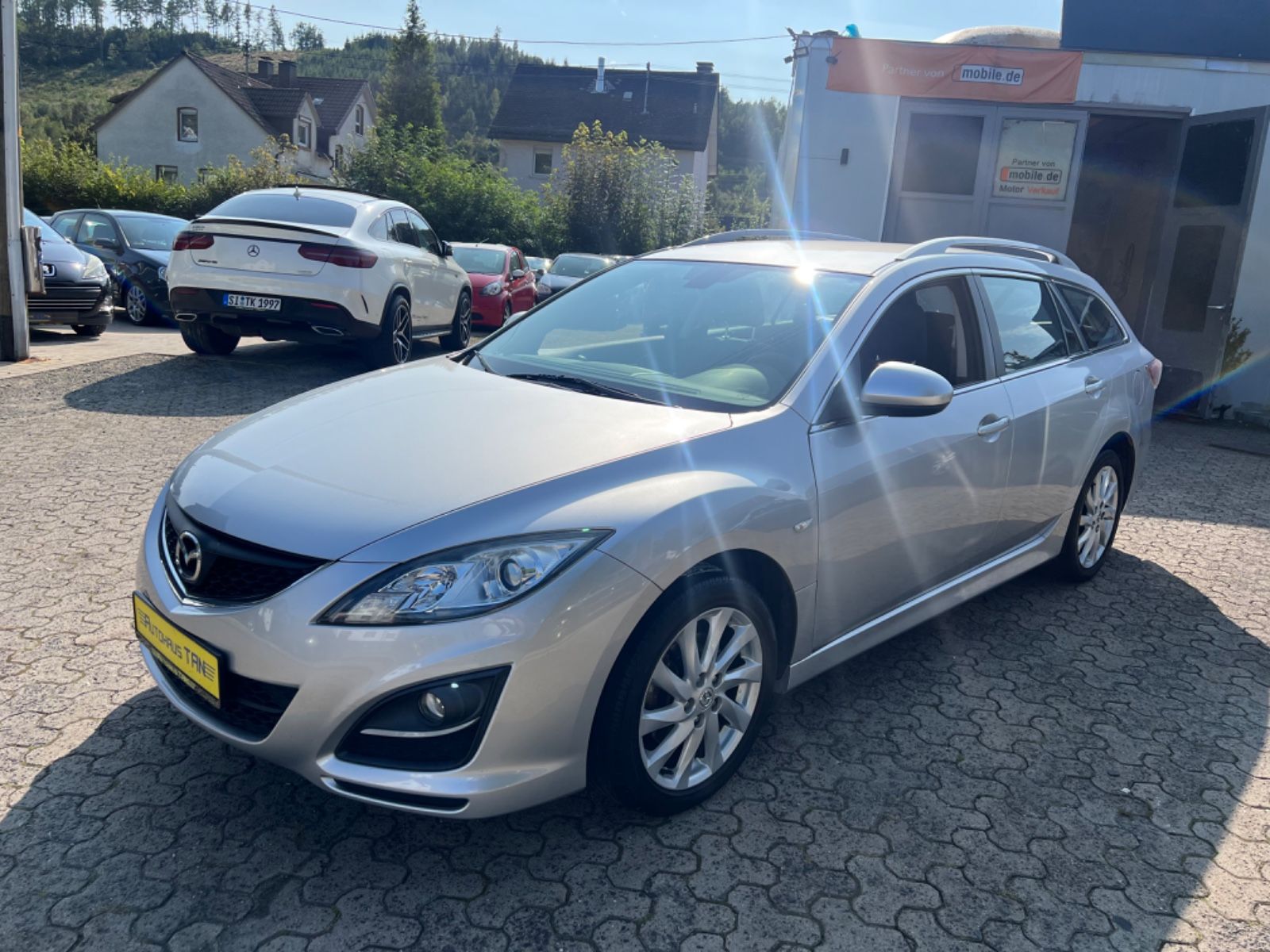 Fahrzeugabbildung Mazda 6 Kombi 2.0  Active * Totwinkel-Assistent *