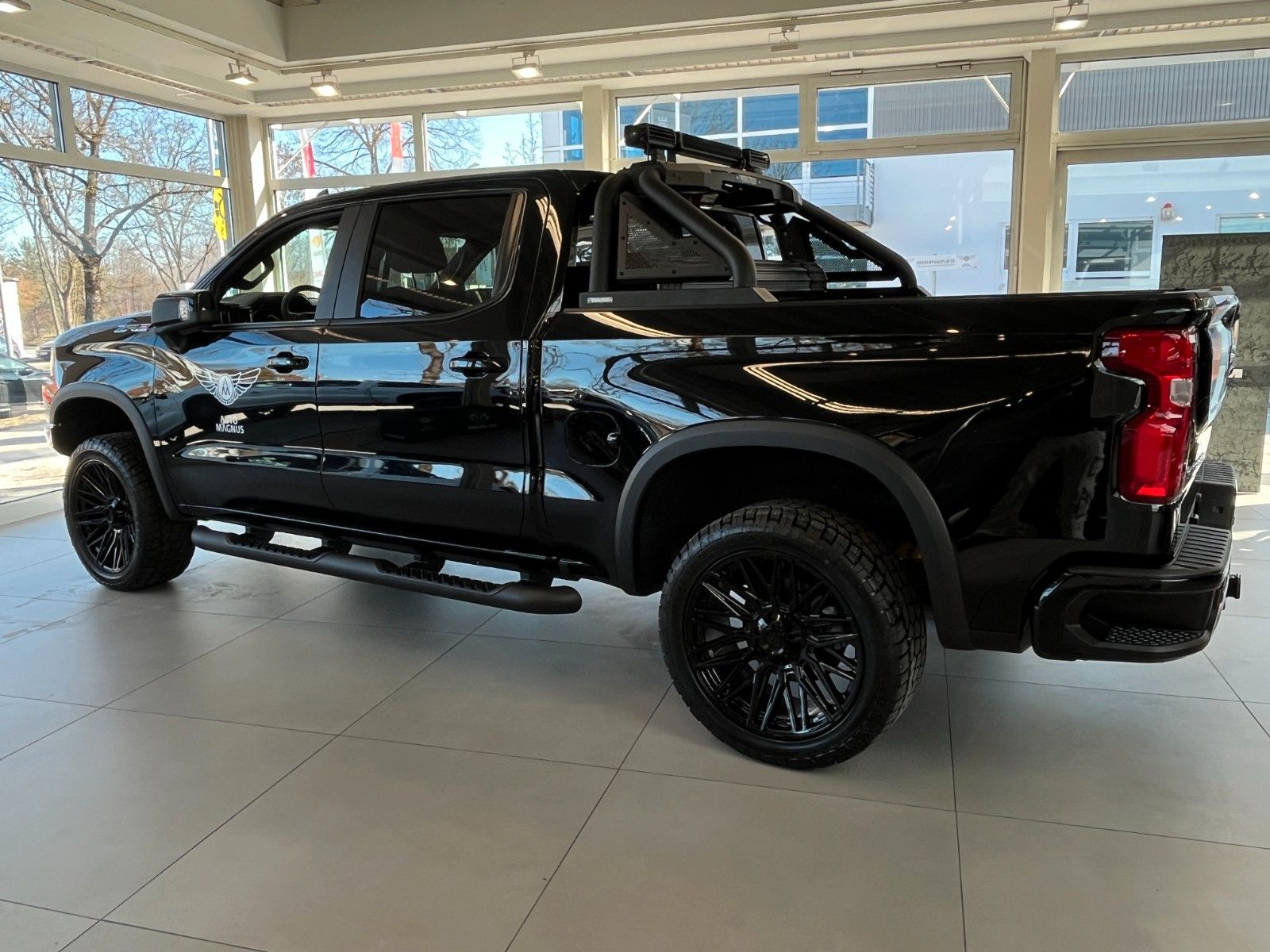 Fahrzeugabbildung Chevrolet Silverado ZR2 V8 6.2*Head-Up*360°*AHK*Bügel