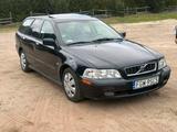 Volvo volvo v40 diesel  1.9 mit polnische zulassung - Volvo V40 mit Diesel-Antrieb: 1.9