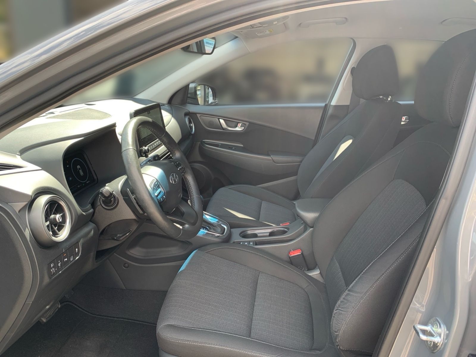 Fahrzeugabbildung Hyundai KONA 1.6 GDI Trend Hybrid Navi