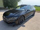 Volkswagen Arteon SB R-Line 2.0 TDI 4Motion Werksgarantie