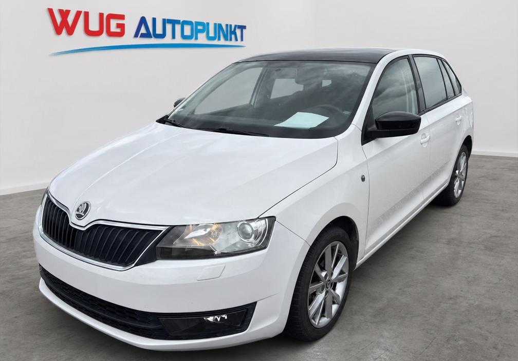 Skoda Rapid/KLIMA/TEMPOMAT/SZH/PDC/XENON/TAGFAHRLICHT