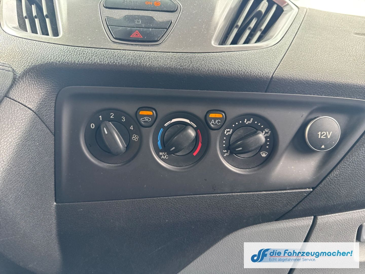 Fahrzeugabbildung Ford Transit Custom Tourneo 310 L1 Trend *3185 *EXPOR
