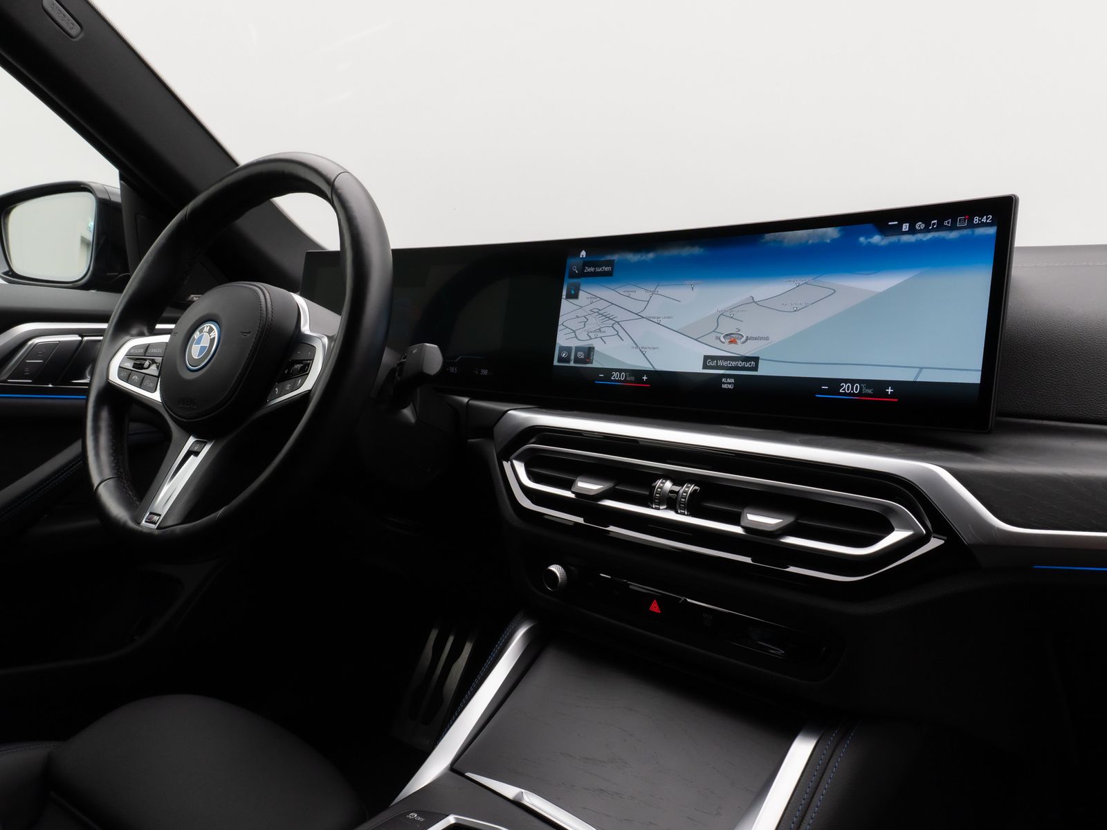 Fahrzeugabbildung BMW i4 eD40 M Sport Kamera DAB H/K Komfort 18Zoll