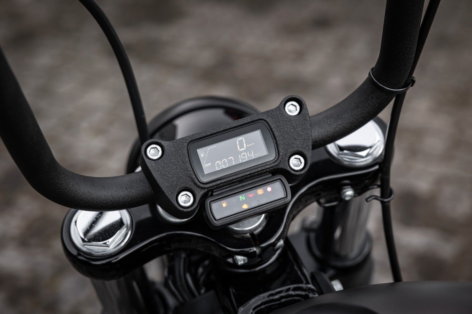 Fahrzeugabbildung Harley-Davidson FXBB STREET Bob Softail - JEKILL&HYDE