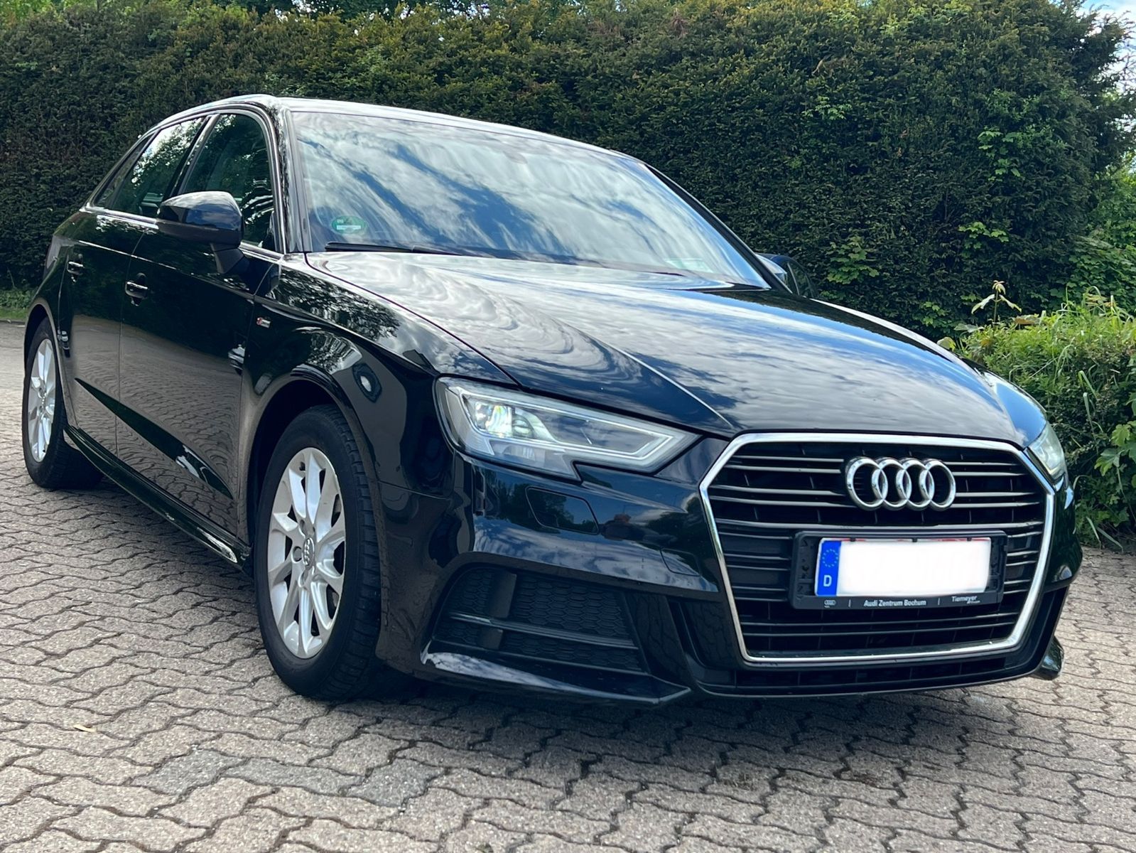 Audi A3 Sportback S-Line 2.0 TDi S-tronic*LED* foto 1