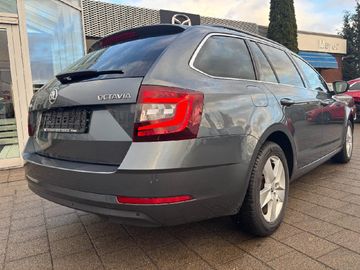 Skoda Octavia Combi 1.6 Style PanoramaKamera