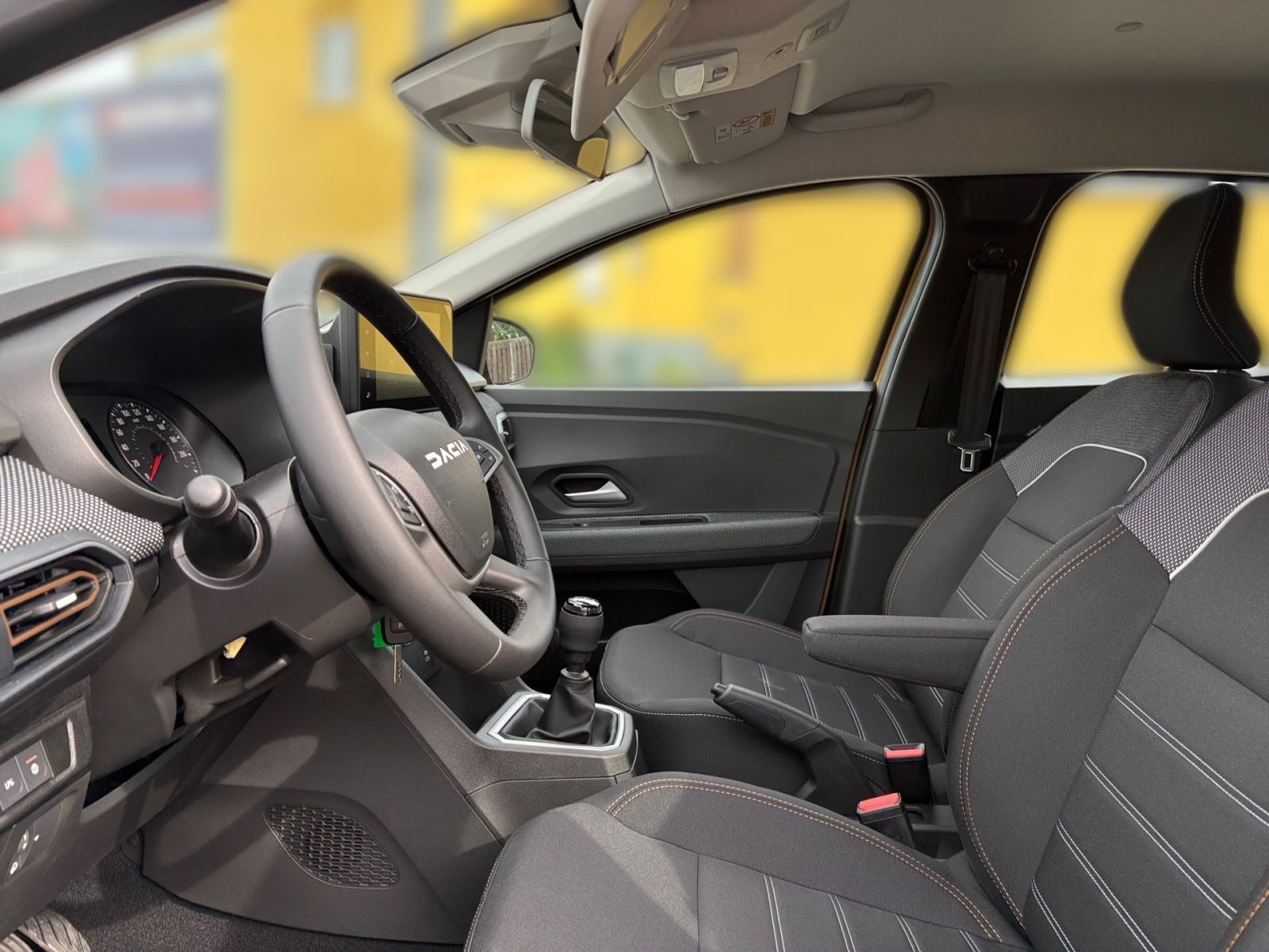 Fahrzeugabbildung Dacia Sandero III Stepway Expression Eco-G 100