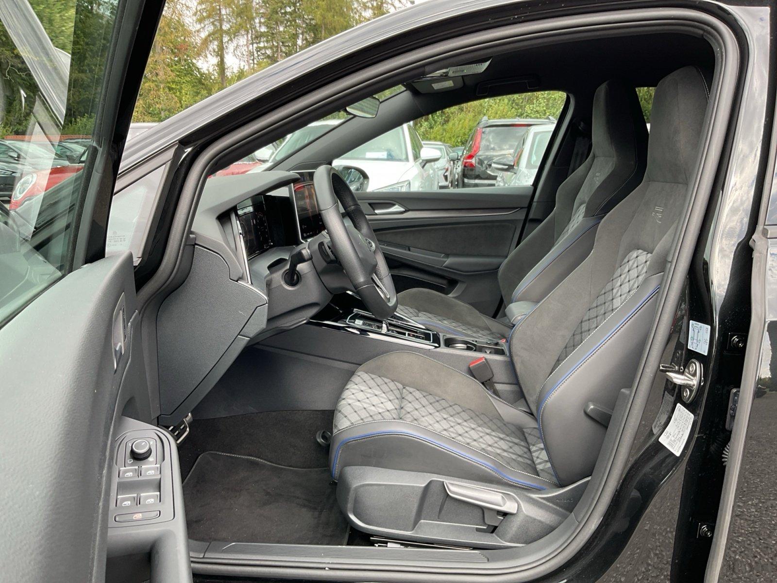 Volkswagen Golf VIII Variant 1.5 eTSI R-Line ACC LED SHZ, миниатюра 6