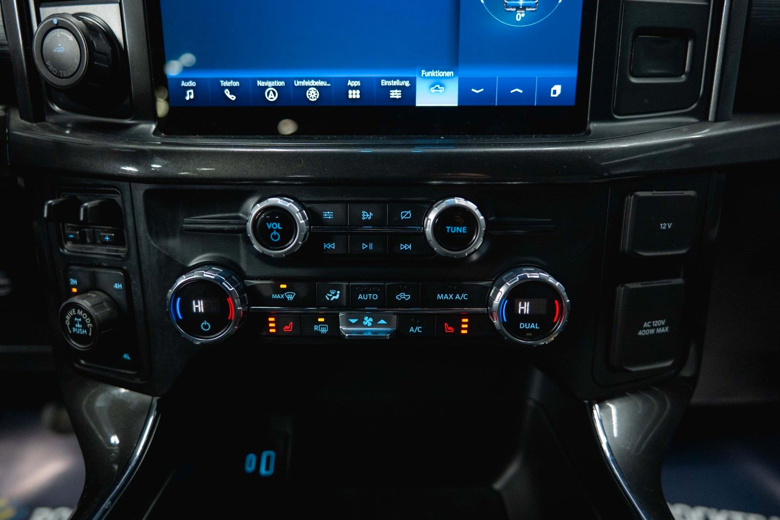 Fahrzeugabbildung Ford F150 5.0L V8 4x4 Offroad Sport Unfallfrei 19%VAT