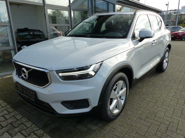 Volvo XC40 Momentum D3 Aut.EU6d-temp*NAVI*LED*PDC*CAM*