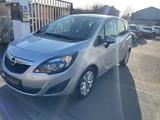 Opel Meriva B Active - Opel Meriva: Automatik